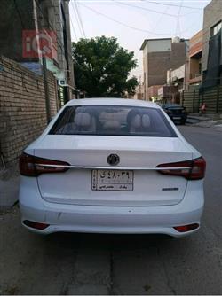 ئێم جی 5